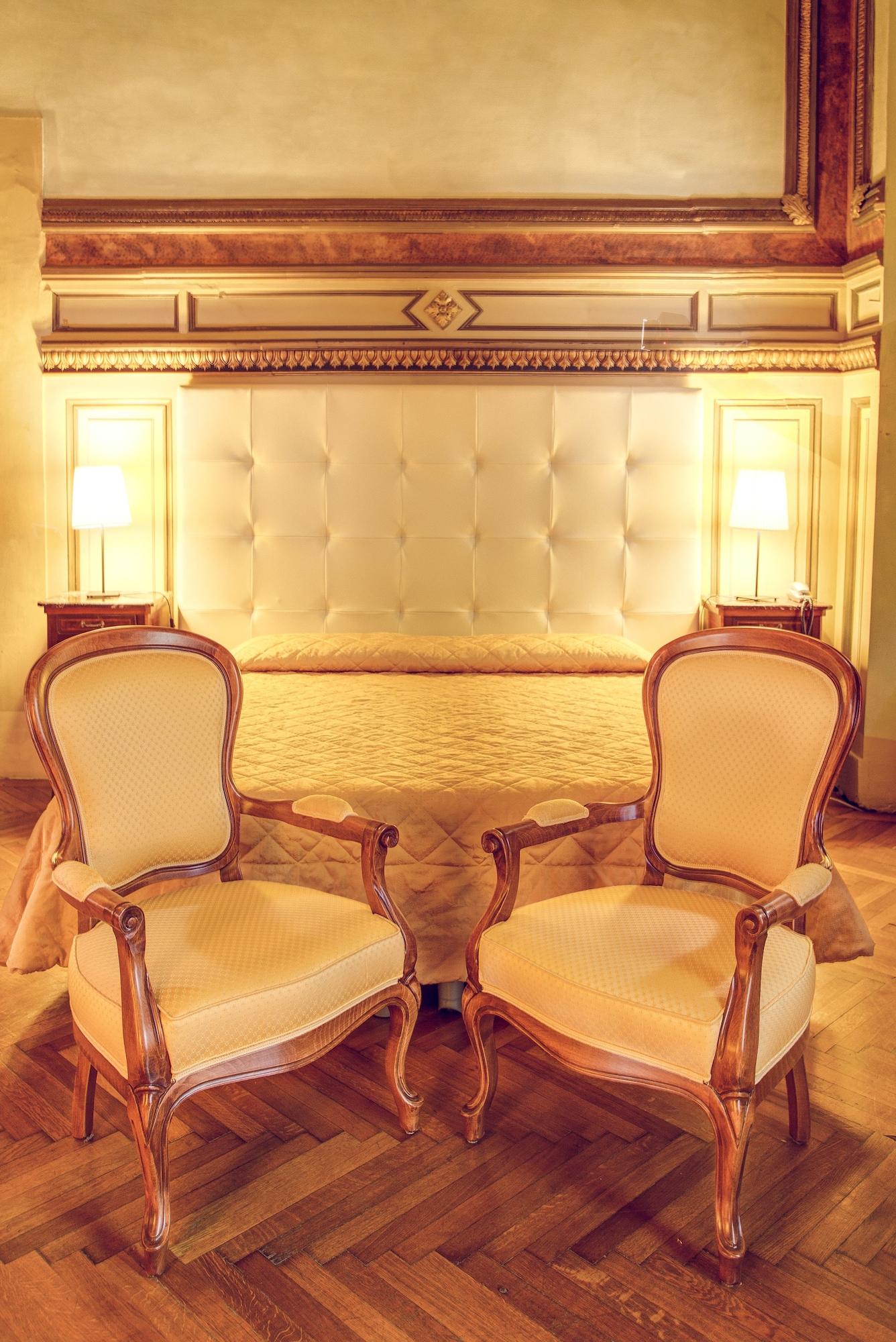 Hotel Bretagna Heritage - Alfieri Collezione Florenz Exterior foto
