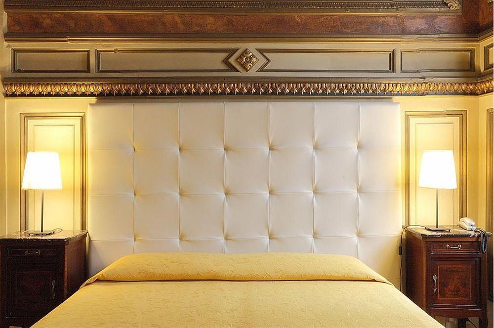 Hotel Bretagna Heritage - Alfieri Collezione Florenz Exterior foto