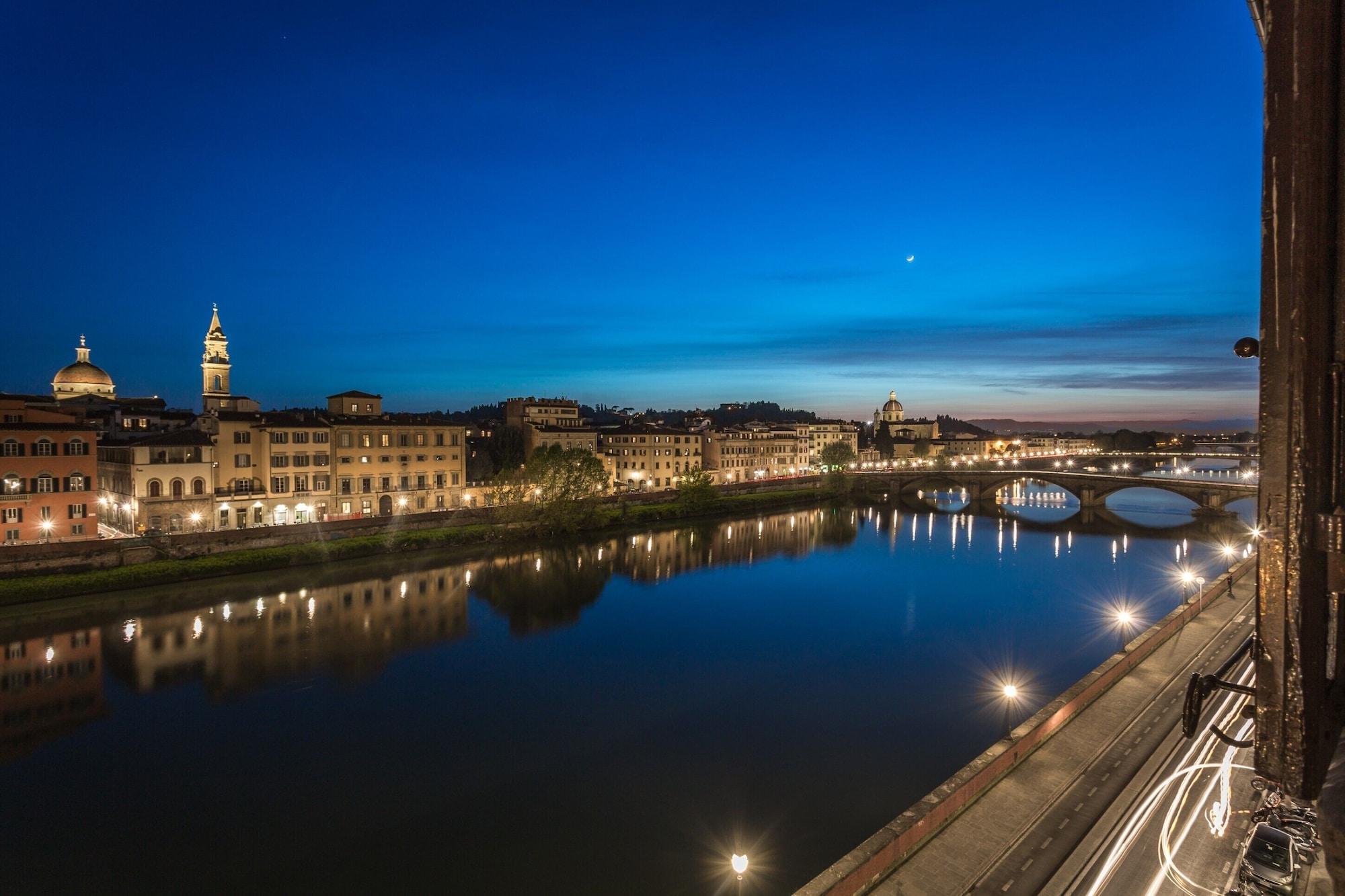 Hotel Bretagna Heritage - Alfieri Collezione Florenz Exterior foto