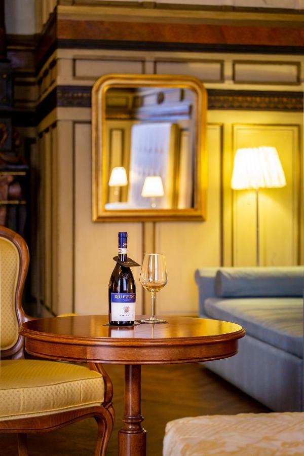 Hotel Bretagna Heritage - Alfieri Collezione Florenz Exterior foto